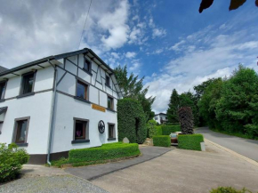 Spacious Holiday Home in Malmedy near Nature Parc High Venn